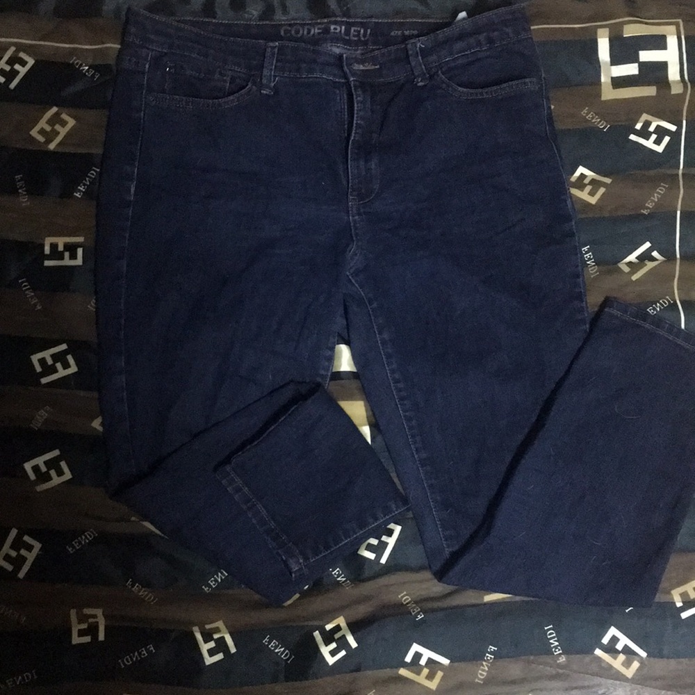 Code blue jeans